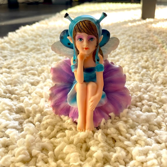 ♥️3/$15 Baby Fairy on Lily Pad Figurine New - Picture 3 of 10